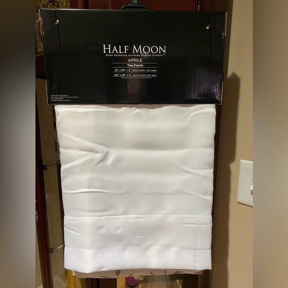 Lush Decor Half Moon Aprile Yellow Insulated Window Two Curtain Panels 52"x84" - Picture 9 of 11